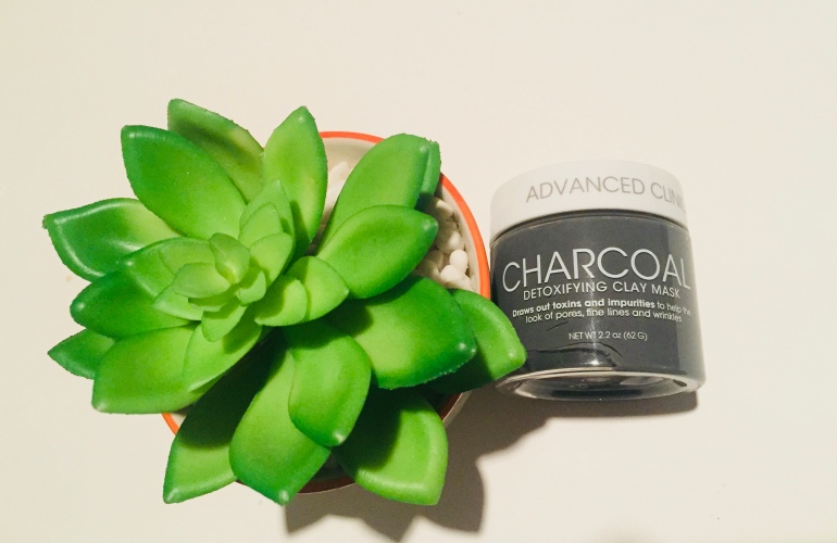 Advanced Clinicals Charcoal Detoxifying Clay Mask Review | Tayler's Edit